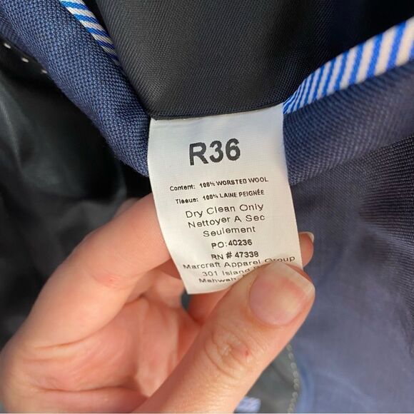 Tommy Hilfiger Men’s Blue Worsted Wool Suit Blazer Sports Jacket size 36R - Picture 3 of 4